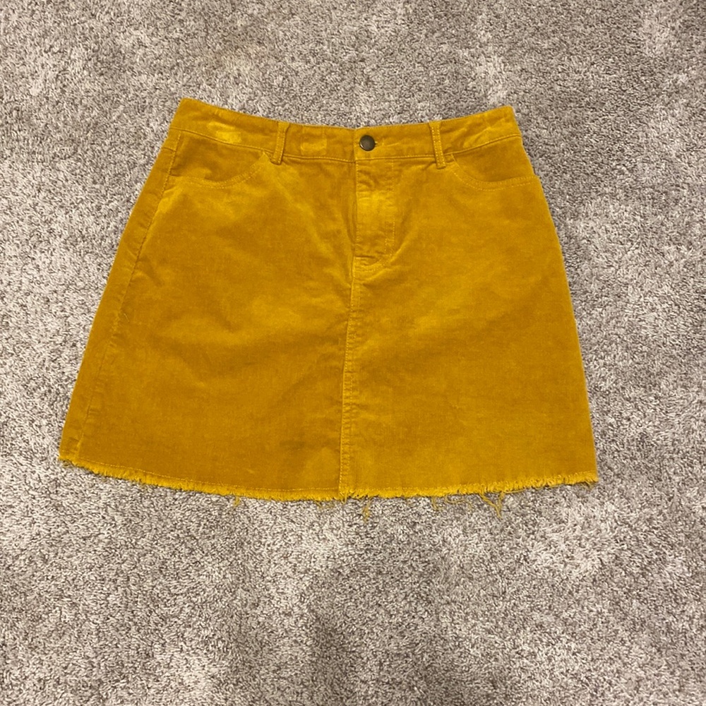 mustard yellow skirt